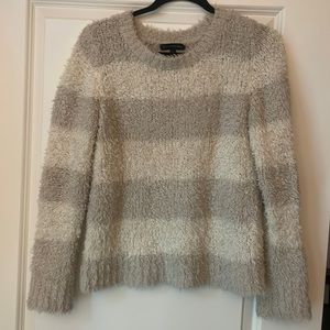 Banana Republic Size Small cosy 90% Merino Extra Fine Wool 10% Polyester sweater